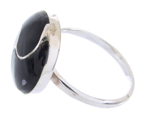 Southwest Silver And Jet Jewelry Ring Size 7-1/2 YS63360